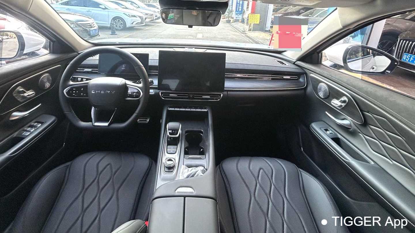 Chery 2025 ARRIZO 8 PRO 2.0T DCT Luxury Model