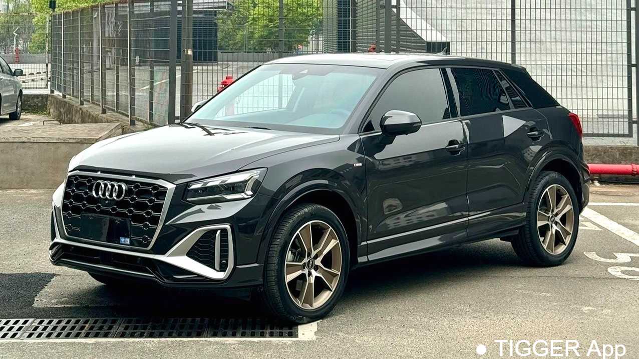 Audi 2024 Q2L 35 TFSI Fashion Dynamic Type