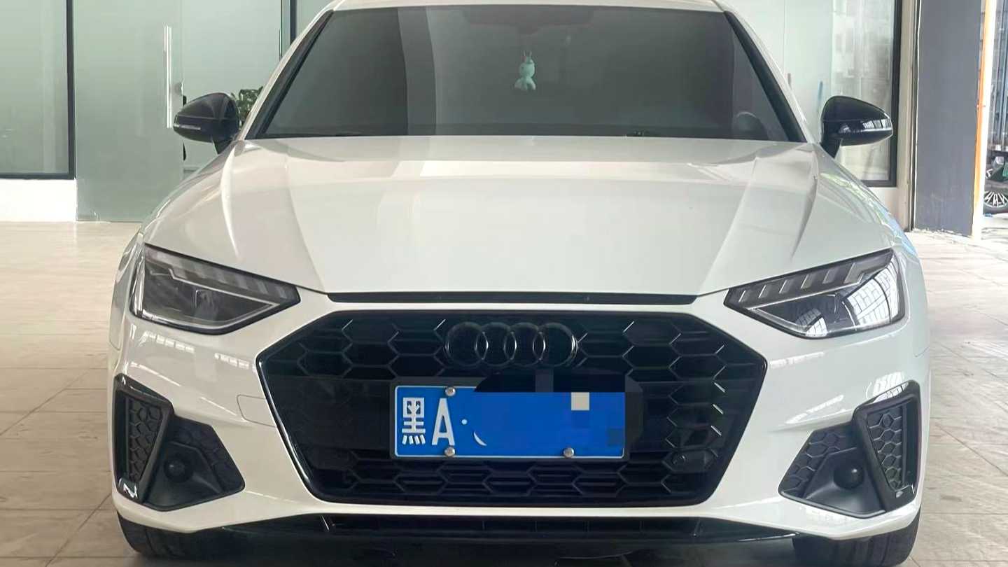 Audi 2025 A4L 2 million Yuexiang 40 TFSI luxury and dynamic vehicles