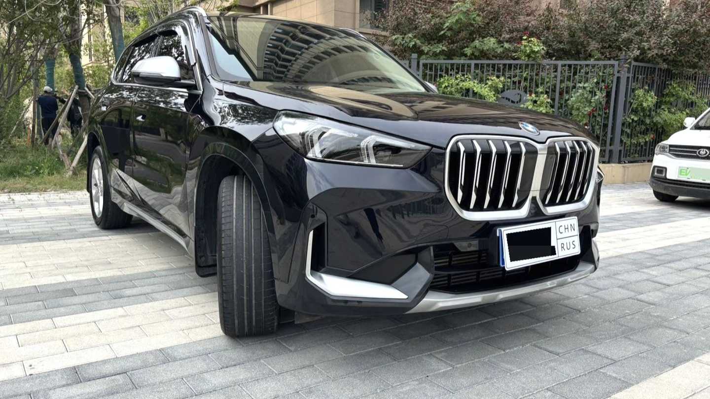 BMW 2023 X1 SDrive20Li X Design Kit