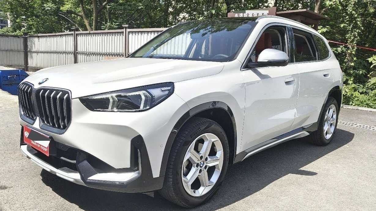 BMW 2023 X1 SDrive20Li X Design Kit
