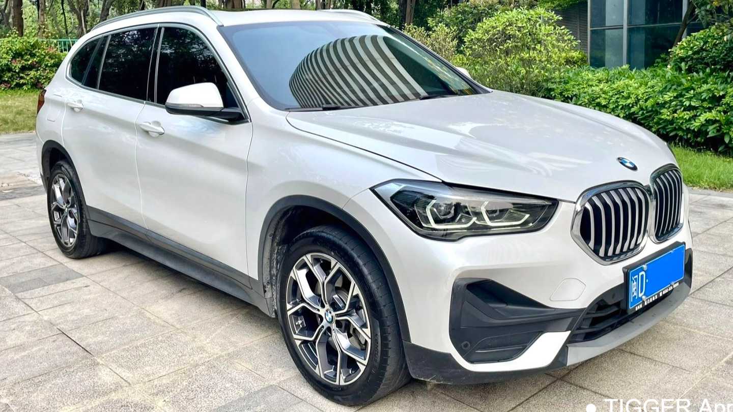 BMW 2022 X1 SDrive25Li Leading Type