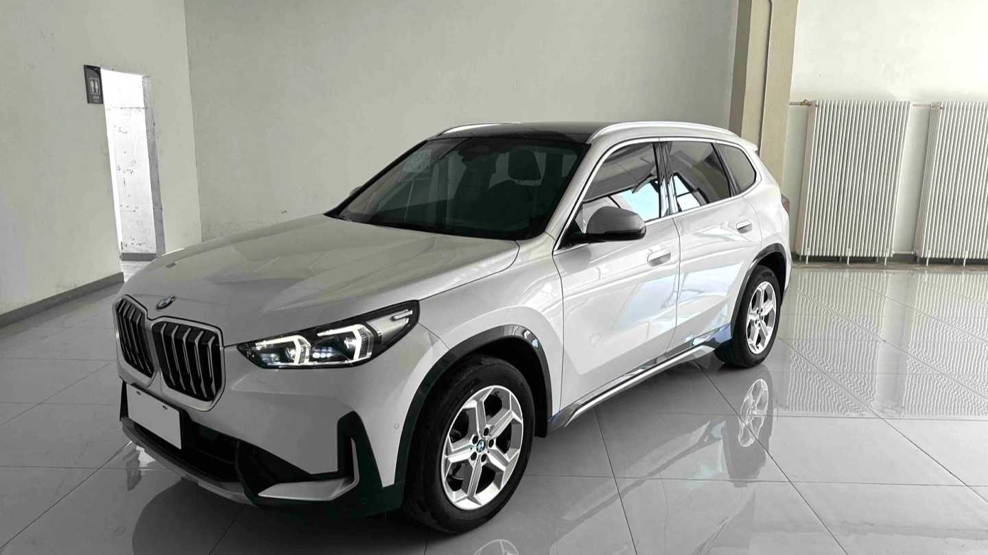 BMW 2023 X1 SDrive20Li X Design Kit