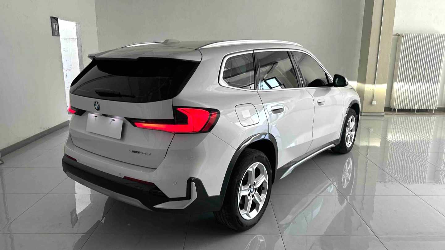 BMW 2023 X1 SDrive20Li X Design Kit