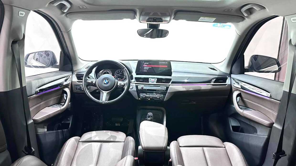BMW 2022 X1 SDrive25Li Leading Type