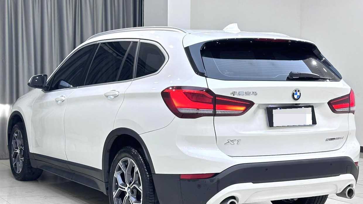 BMW 2022 X1 SDrive25Li Leading Type