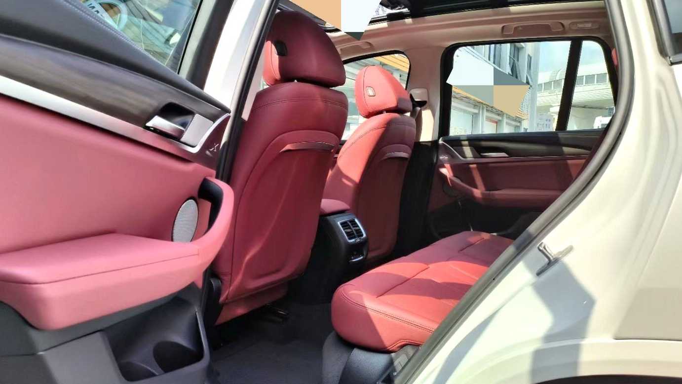 BMW 2023 X3 XDrive30i Leading M Night Set