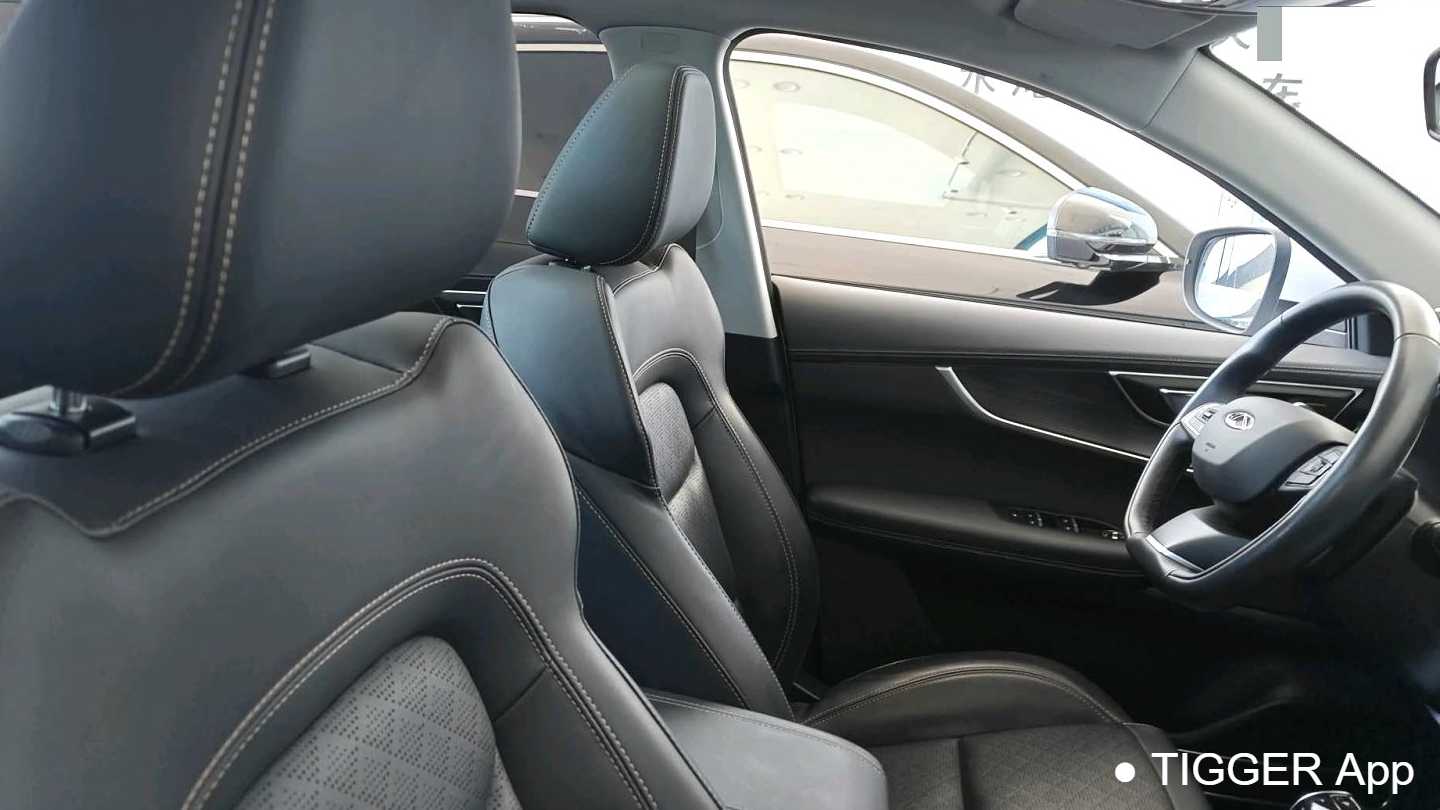 Chery 2025 Tiggo 8 Excellent Edition 230TCI Automatic Luxury Edition 5-seater