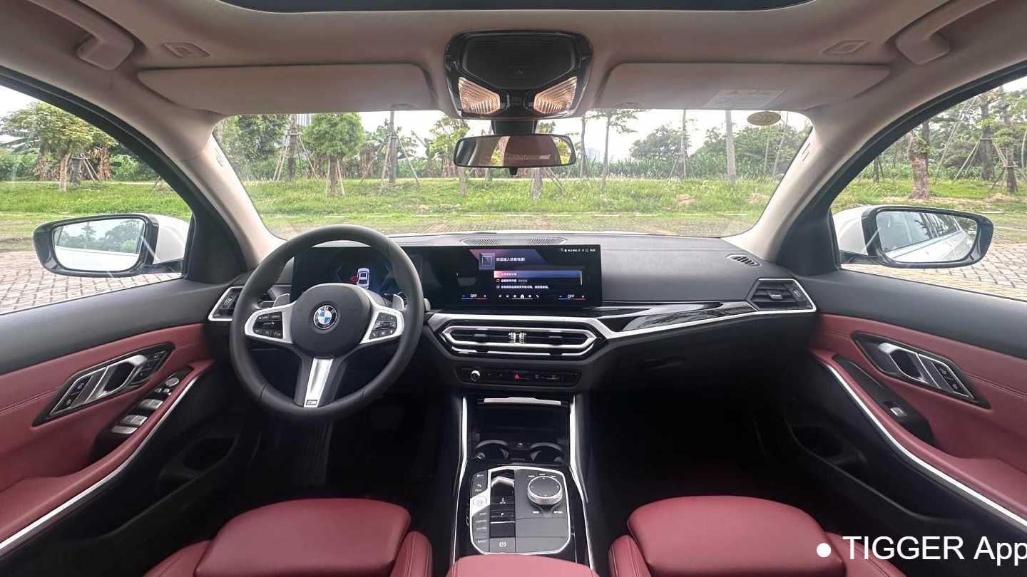 BMW 2023 3 Series 320Li M Sports Package