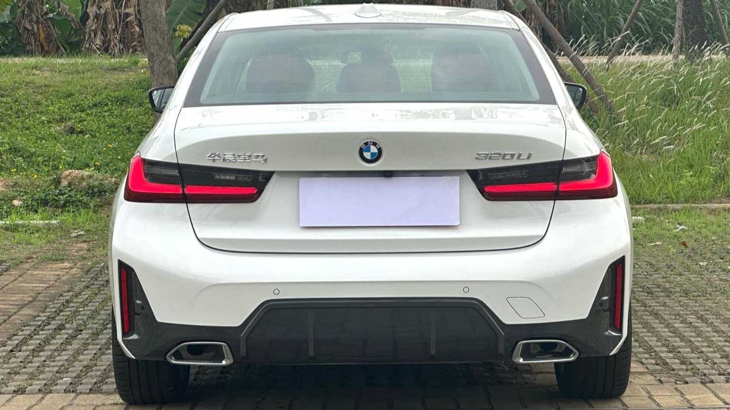 BMW 2023 3 Series 320Li M Sports Package