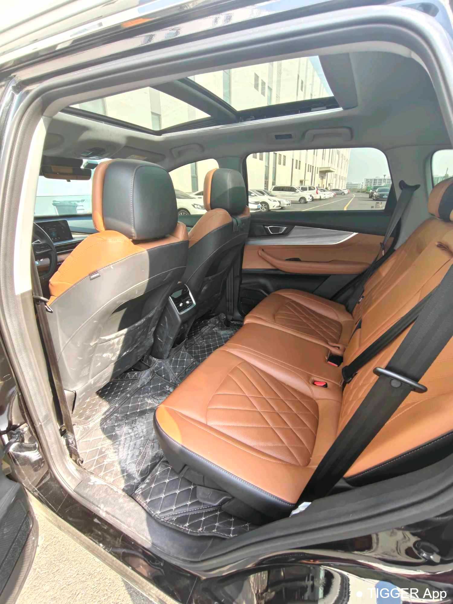 مستعمل Chery 2023 Tiggo 8 Kunpeng Edition 290TGDI Automatic Super Enjoy Edition
