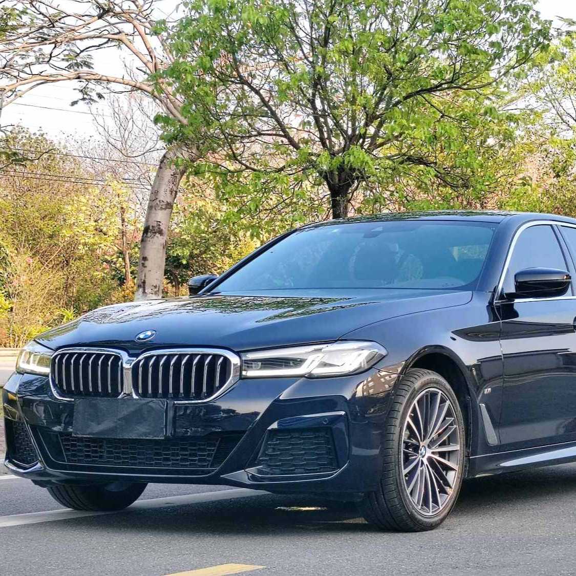 BMW 2023 5 Series 530Li Leading Model M Sport Set سيارة مستعملة