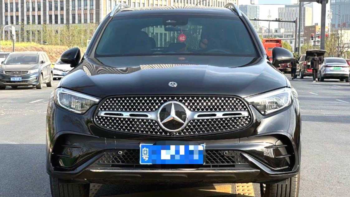 Benz 2023 GLC GLC 260 L 4MATIC Dynamic 5-seater