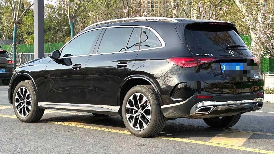 Benz 2023 GLC GLC 260 L 4MATIC Dynamic 5-seater