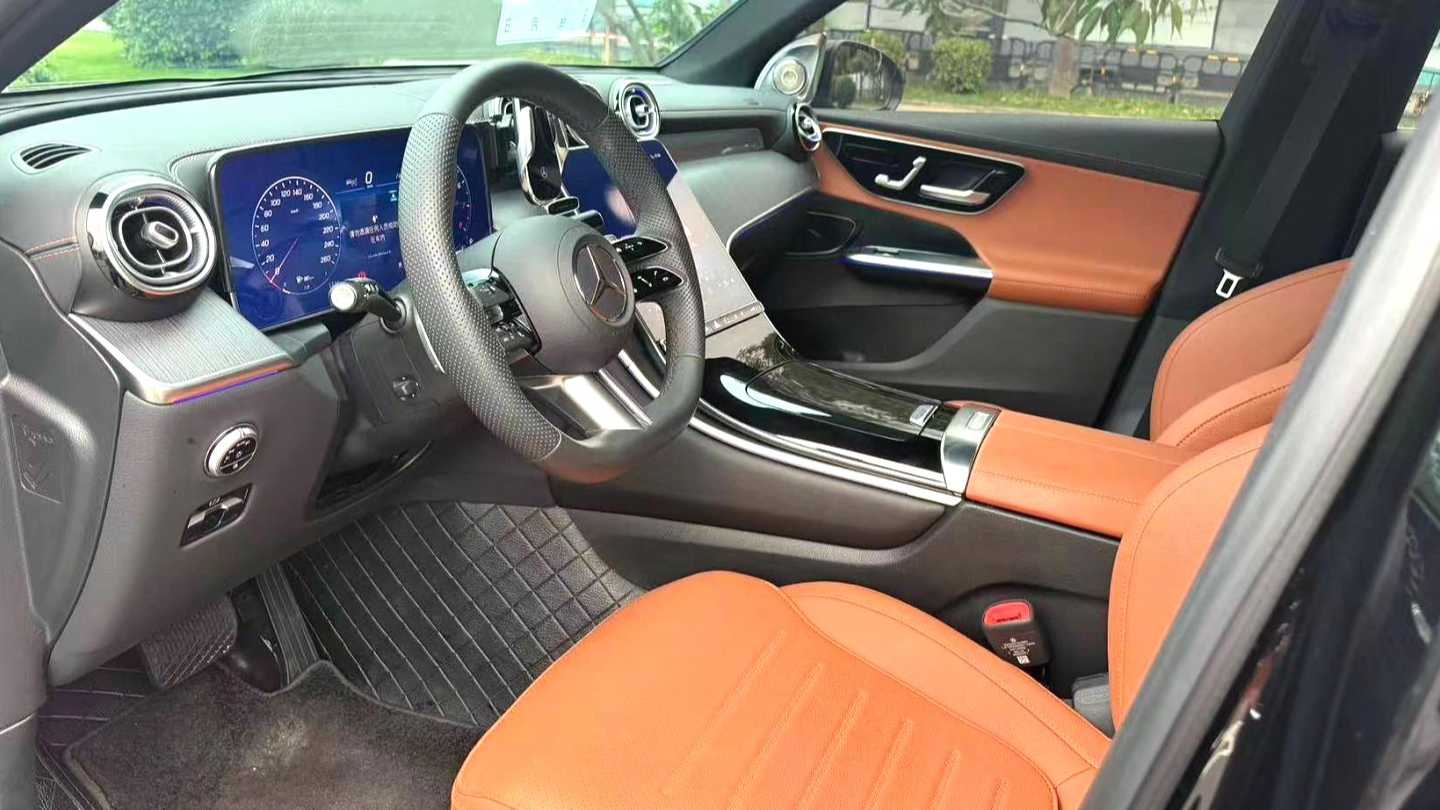 Benz 2025 GLC GLC 260 L 4MATIC Luxury 5-seater
