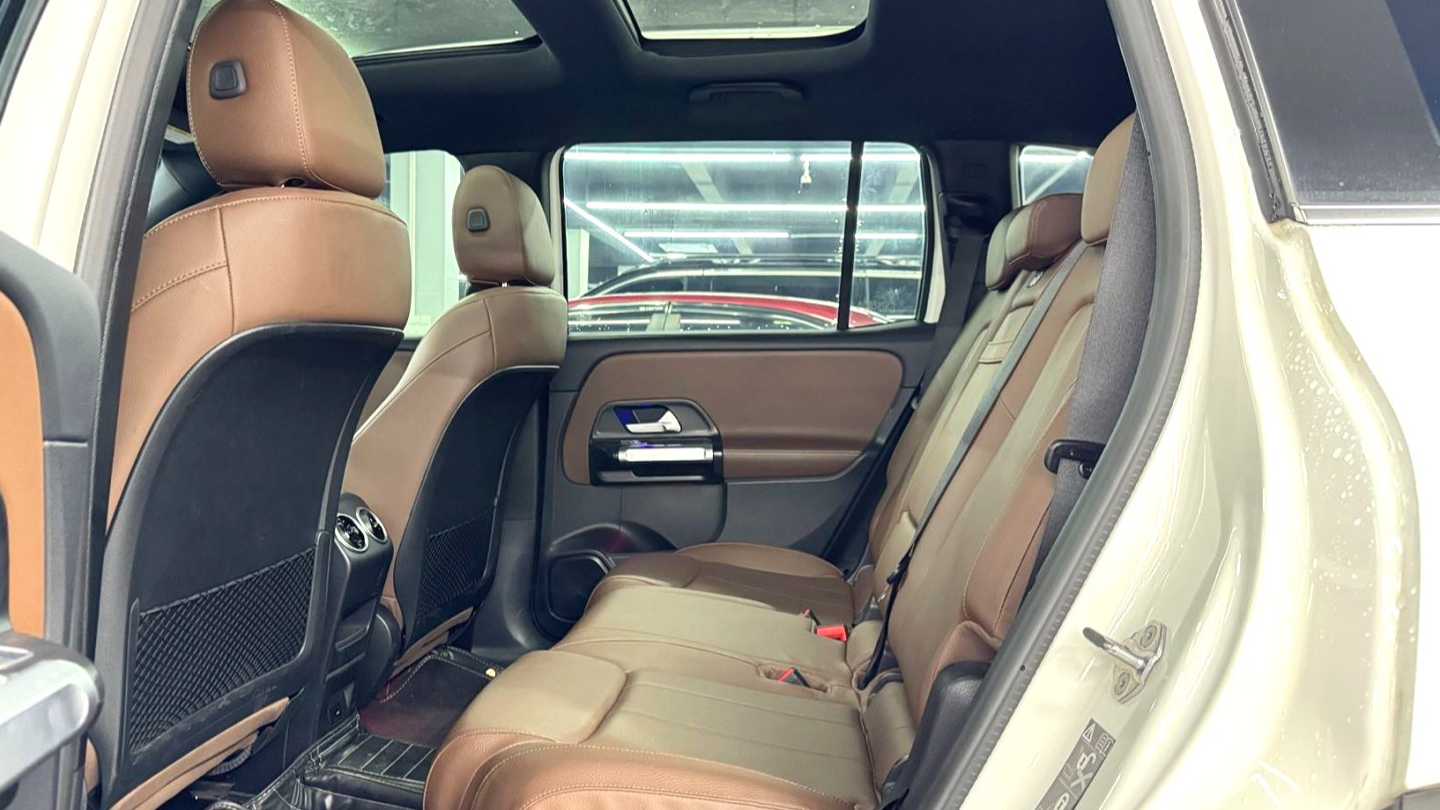Benz 2023 GLB GLB 220 Fashion Model