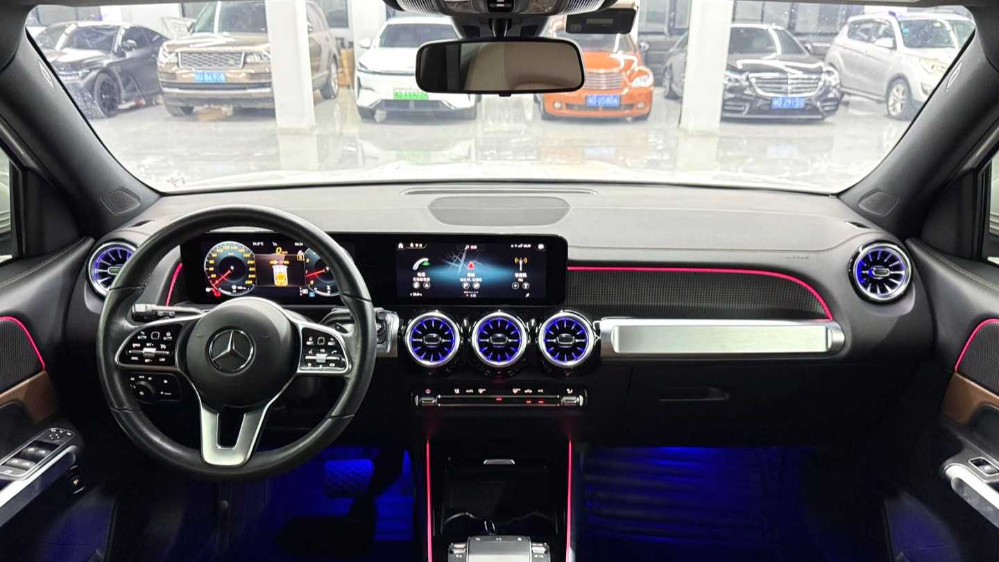 Benz 2023 GLB GLB 220 Fashion Model