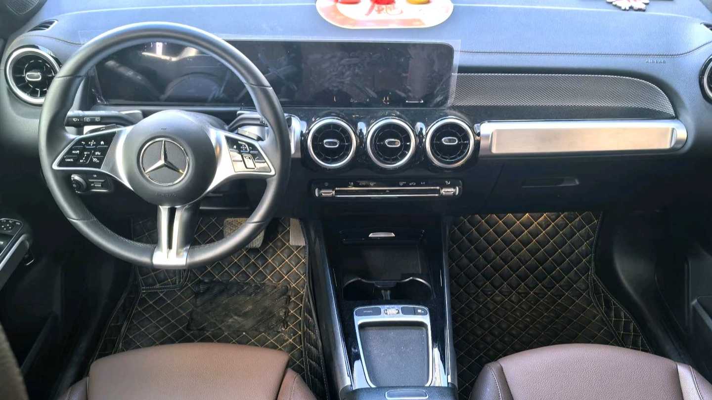 Benz 2024 GLB GLB 200 Fashion Model