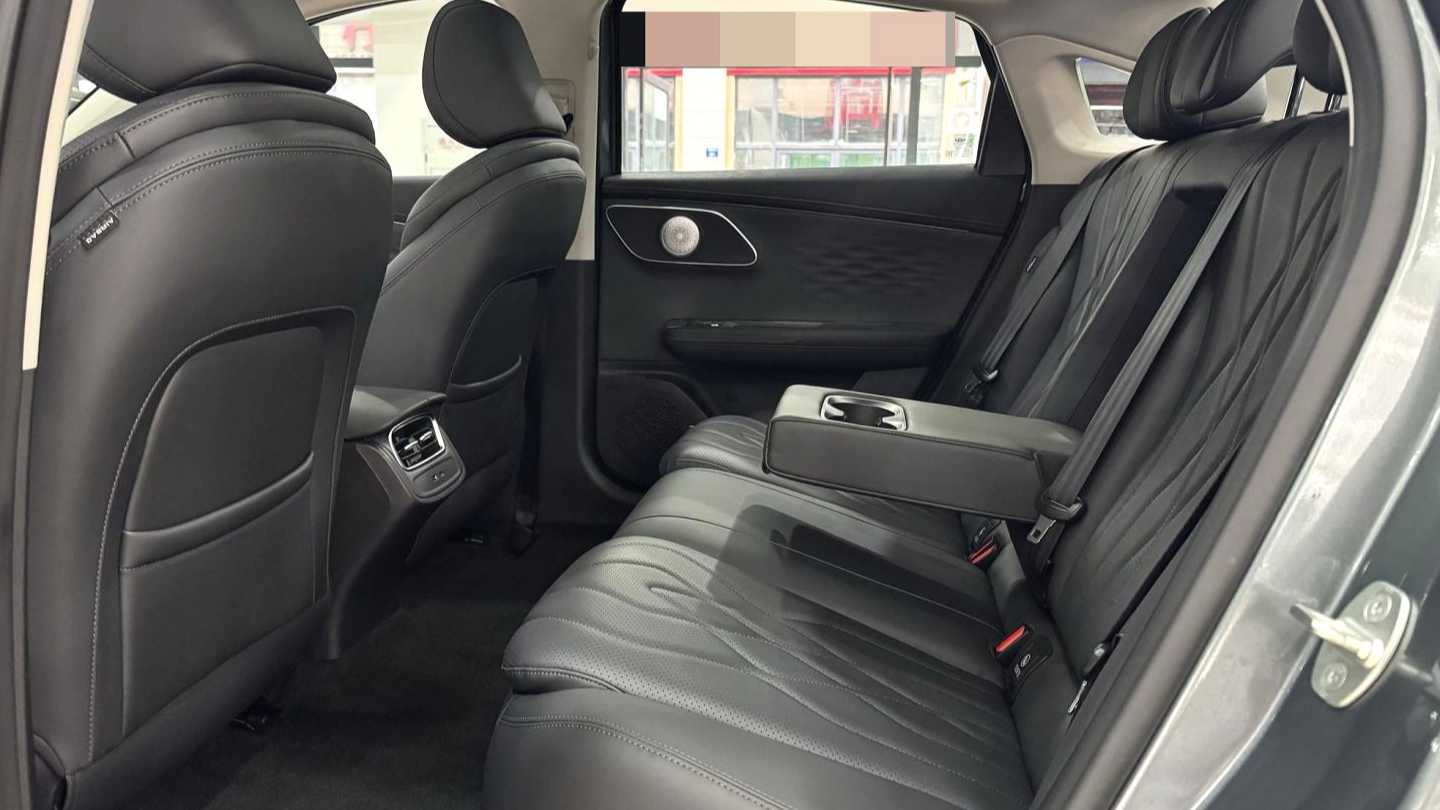 FULWIN 2025 A8L 1.5TGDI 145km Luxury Model