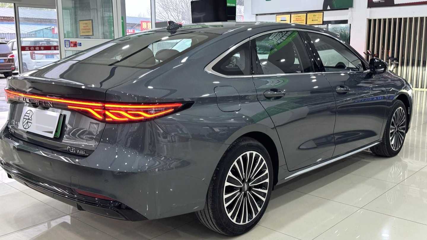 FULWIN 2025 A8L 1.5TGDI 145km Luxury Model