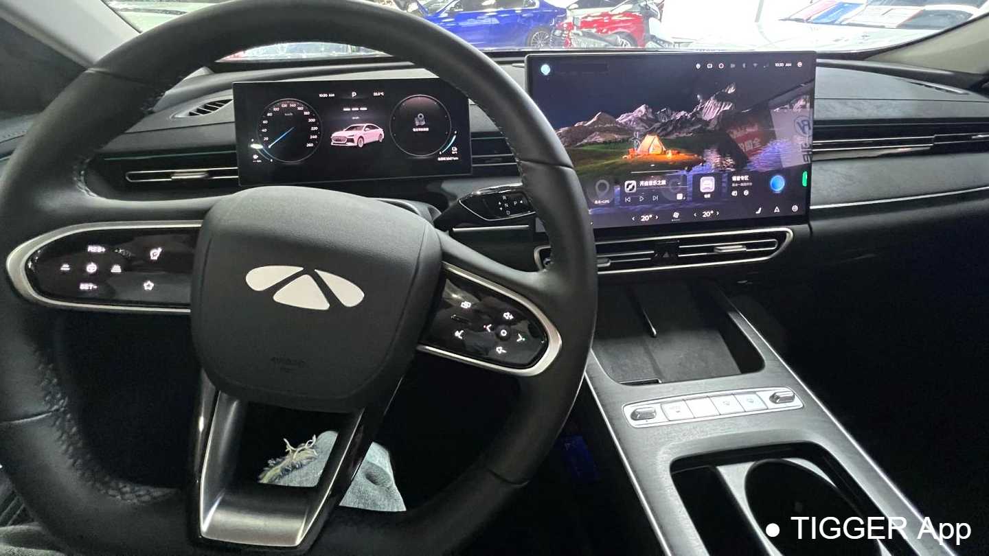 FULWIN 2025 A8L 1.5TGDI 145km Luxury Model