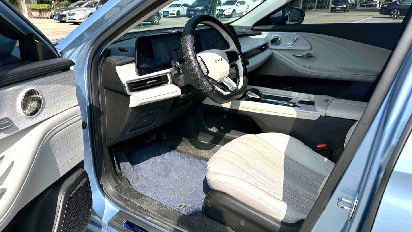 FULWIN 2024 A8 127 Long Range Luxury Edition