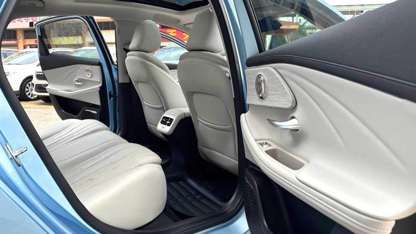 FULWIN 2024 A8 127 Long Range Luxury Edition