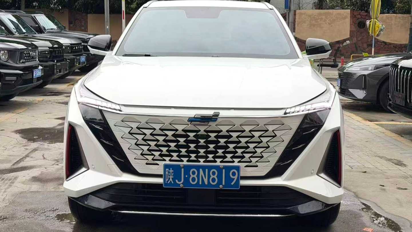 OSHAN 2023 Z6 Blue Whale 1.5T DCT Intelligent Leading City Edition