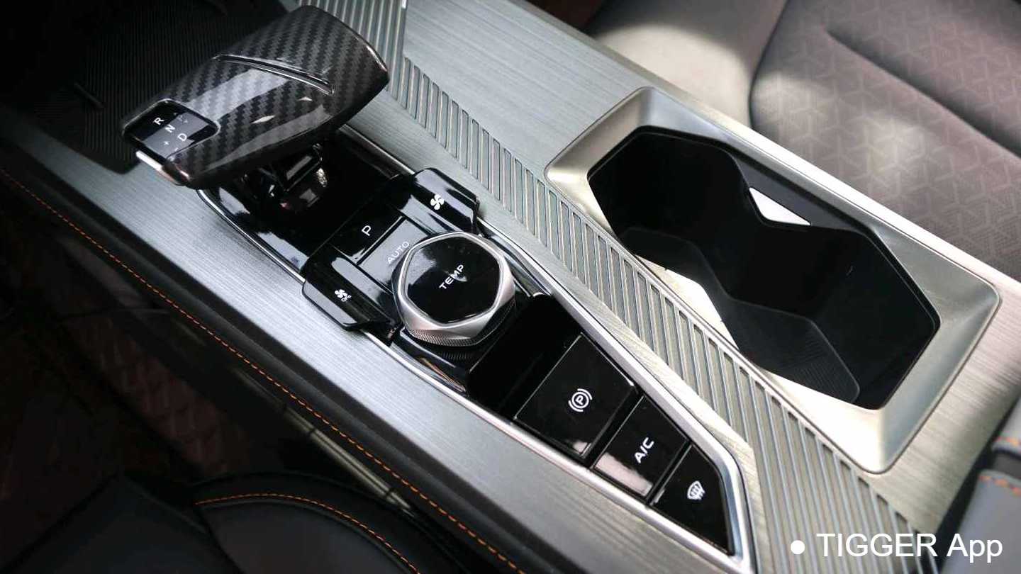 OSHAN 2023 Z6 Blue Whale 1.5T DCT Intelligent Navigation Type