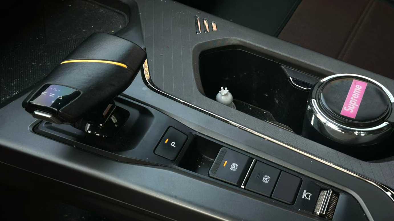 OSHAN 2023 X5 Upgraded 1.5T DCT Navigation Model