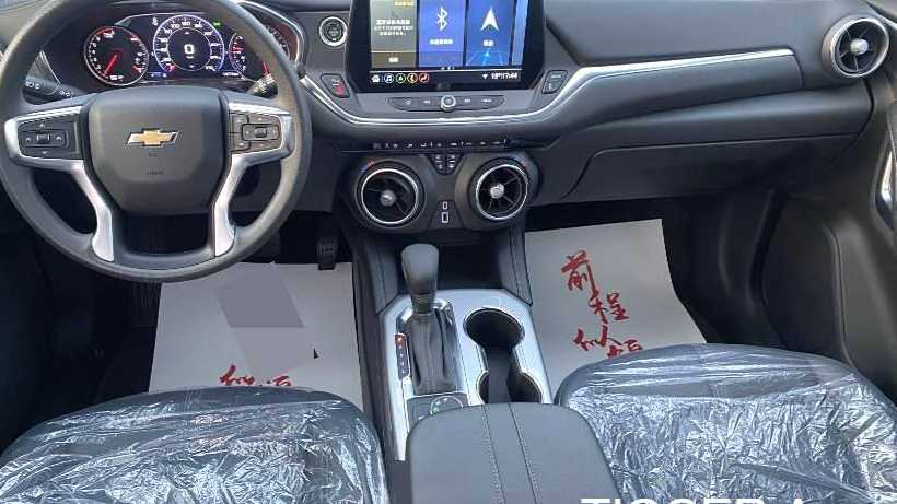 CHEVROLET 2023 BLAZER Light Hybrid 650T Edition