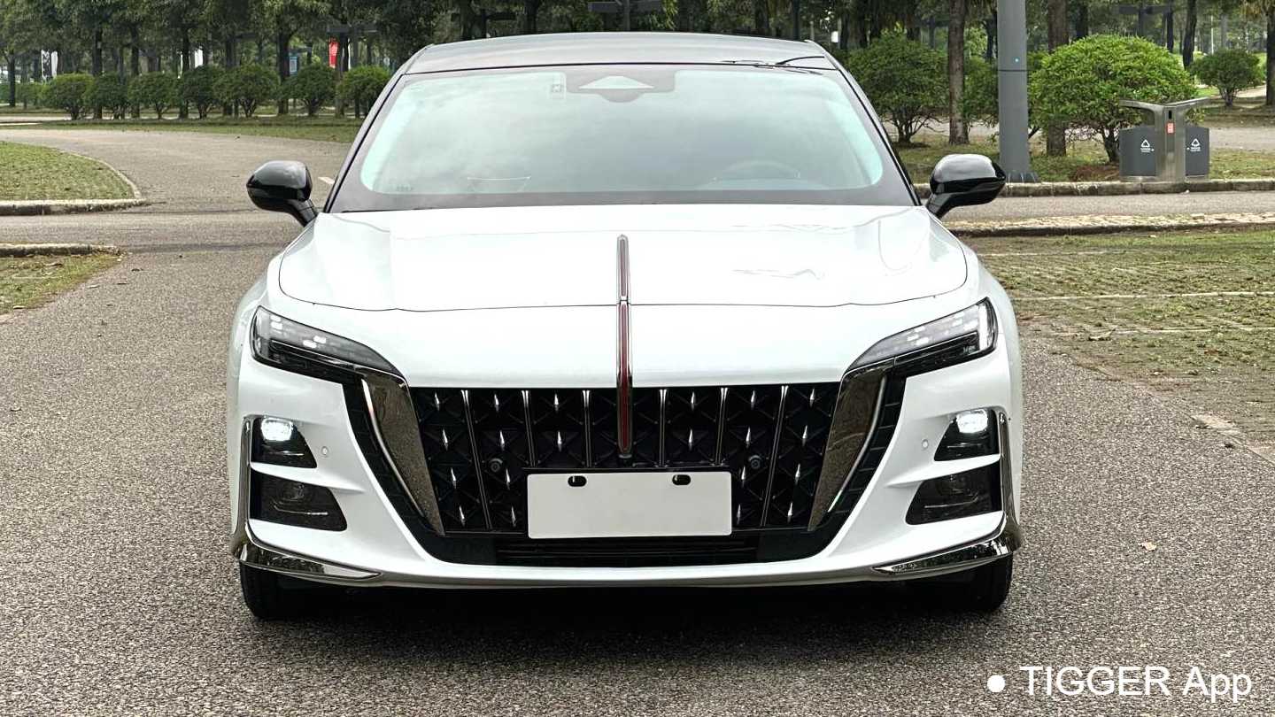 Hong Qi 2023 H6 2.0T Zhiyi Edition