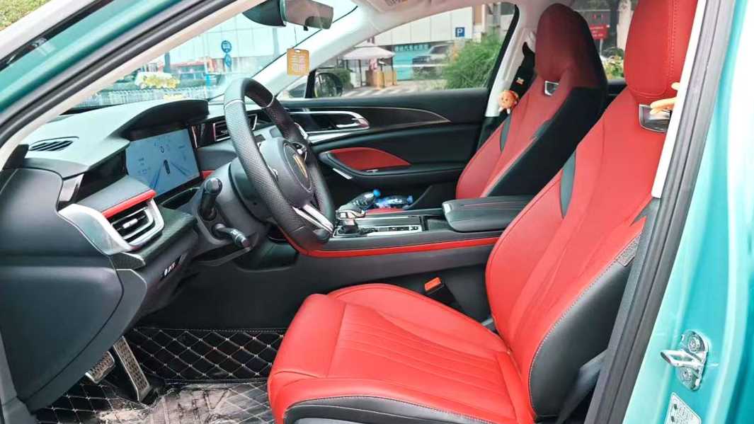 Hong Qi 2023 H6 2.0T Zhimei Edition