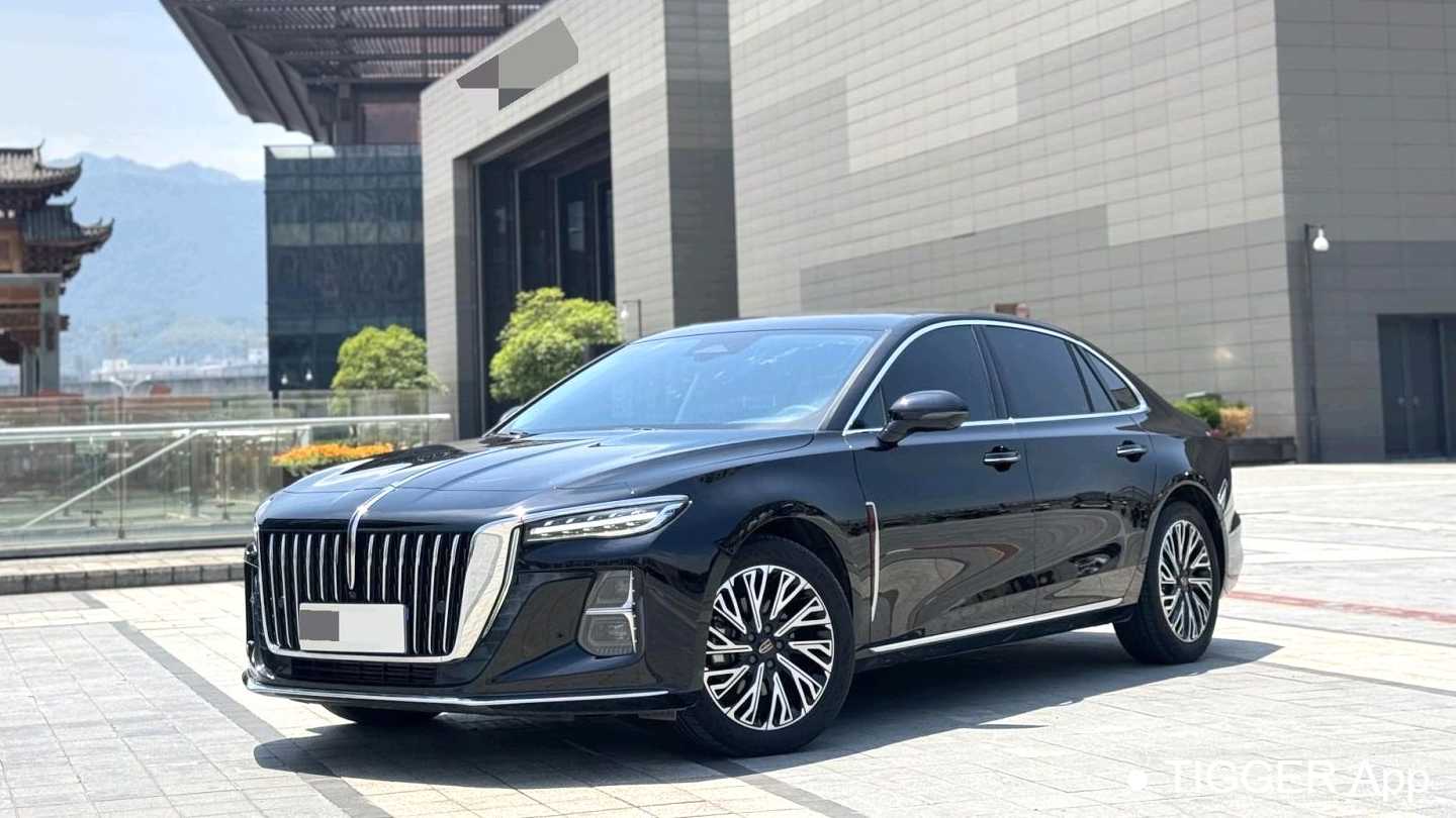 Hong Qi 2024 H6 2.0T Zhixing Edition