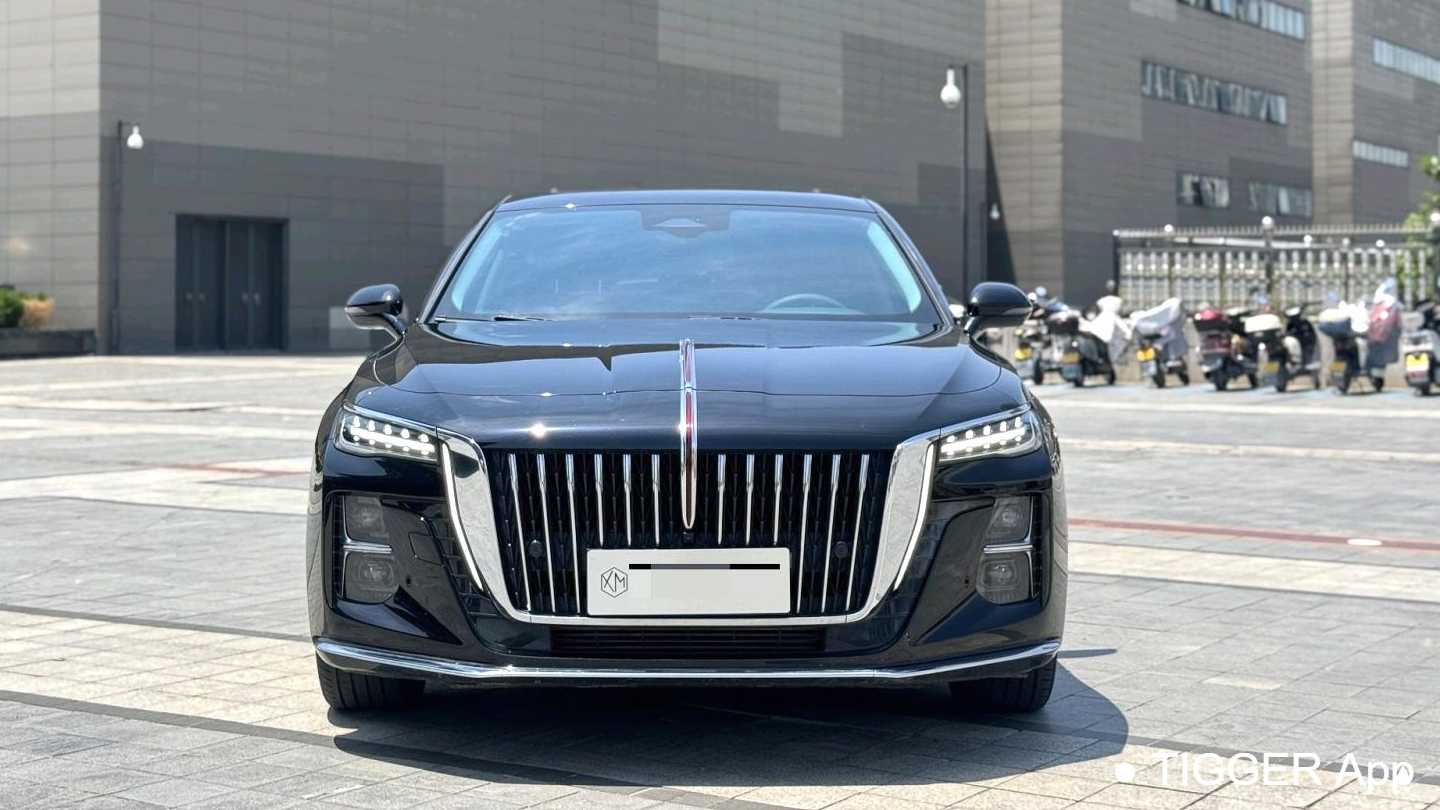 Hong Qi 2024 H6 2.0T Zhixing Edition