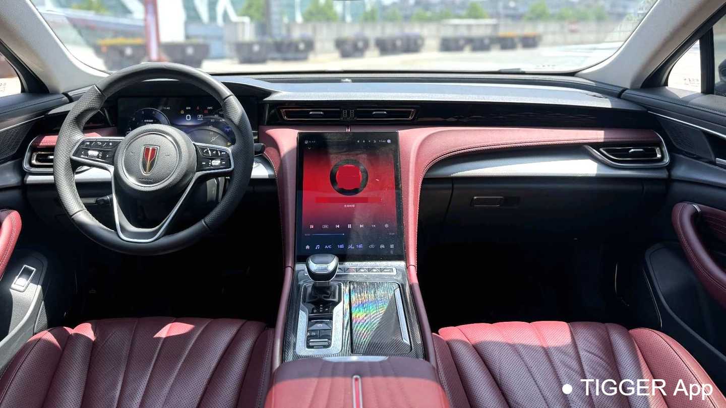 Hong Qi 2024 H6 2.0T Zhixing Edition