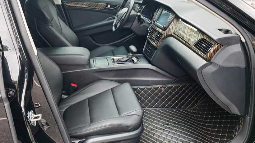 Hong Qi 2021 H7 1.8T Comfort Edition