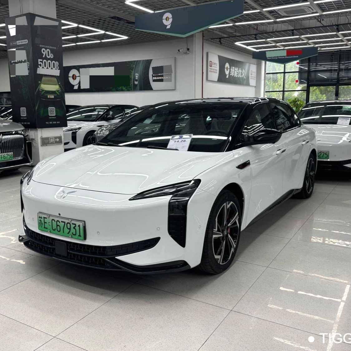 Hong Qi 2024 EH7 640 Pro+4WD Honor Edition Used Car