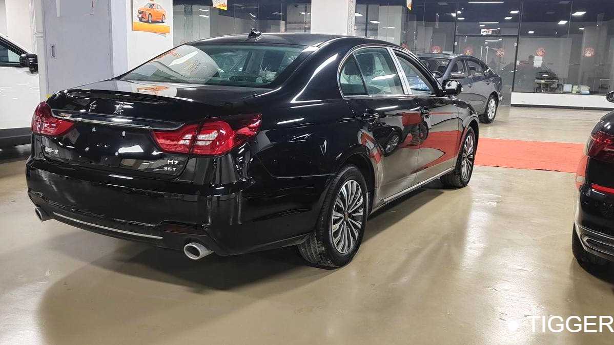 Hong Qi 2021 H7 1.8T Comfort Edition