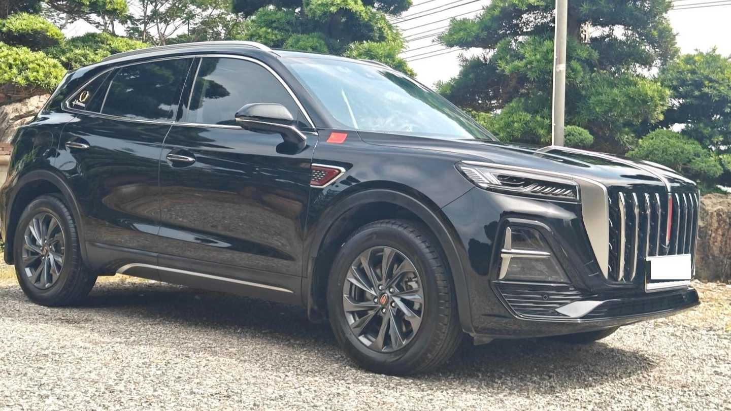Hong Qi 2025 HS5 2.0T 2WD Flagship Pro Edition