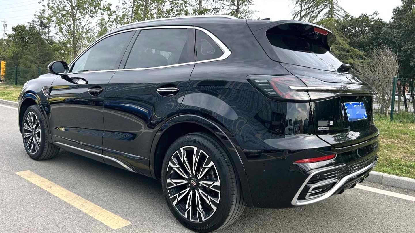 Hong Qi 2023 HS5 2.0T 4WD Flagship Pro Edition