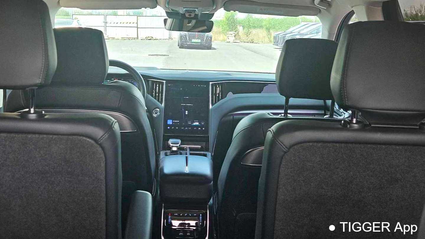 Hong Qi 2024 HS7 2.0T PHEV four-wheel drive flagship version 6-seater