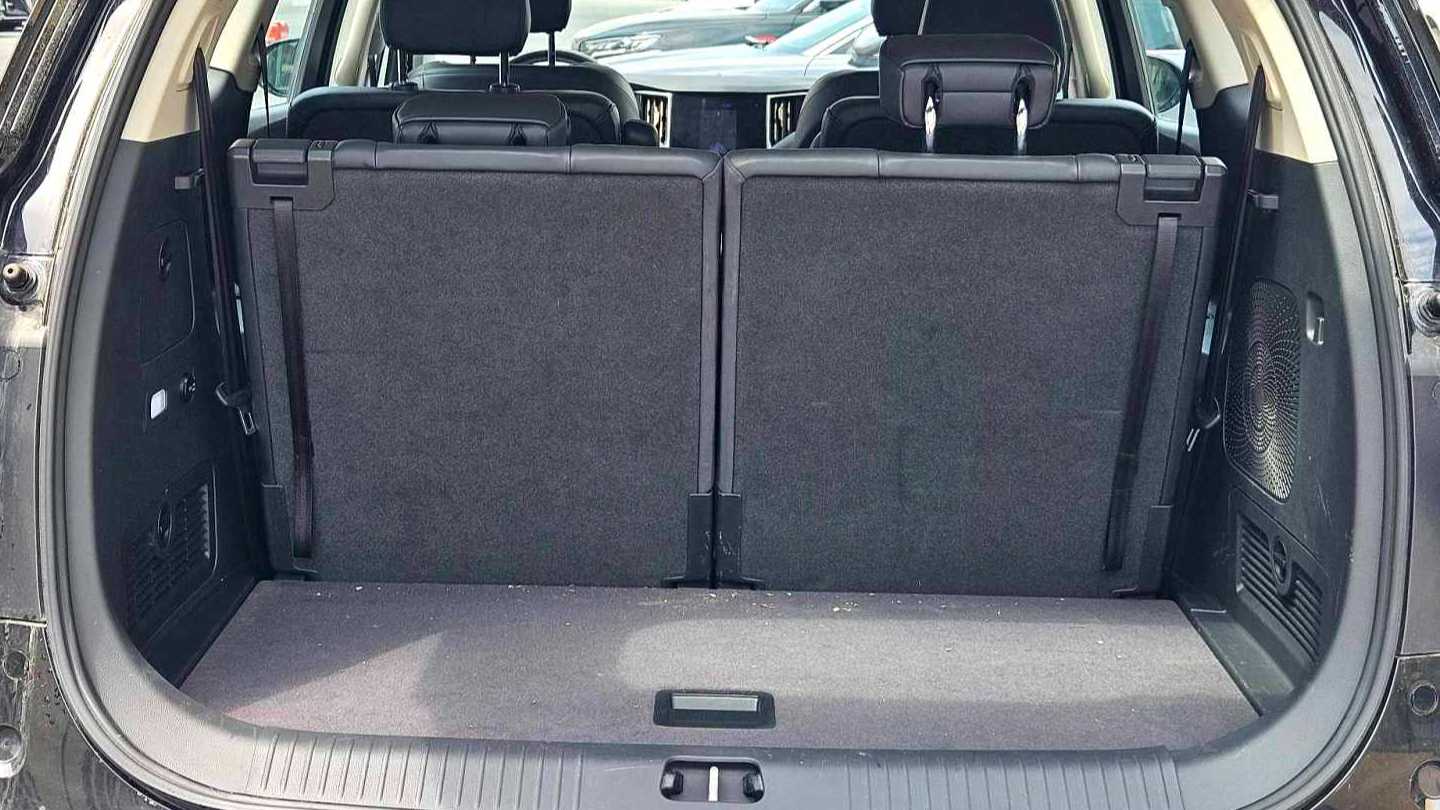 Hong Qi 2024 HS7 2.0T PHEV four-wheel drive Qichang Edition 6-seater