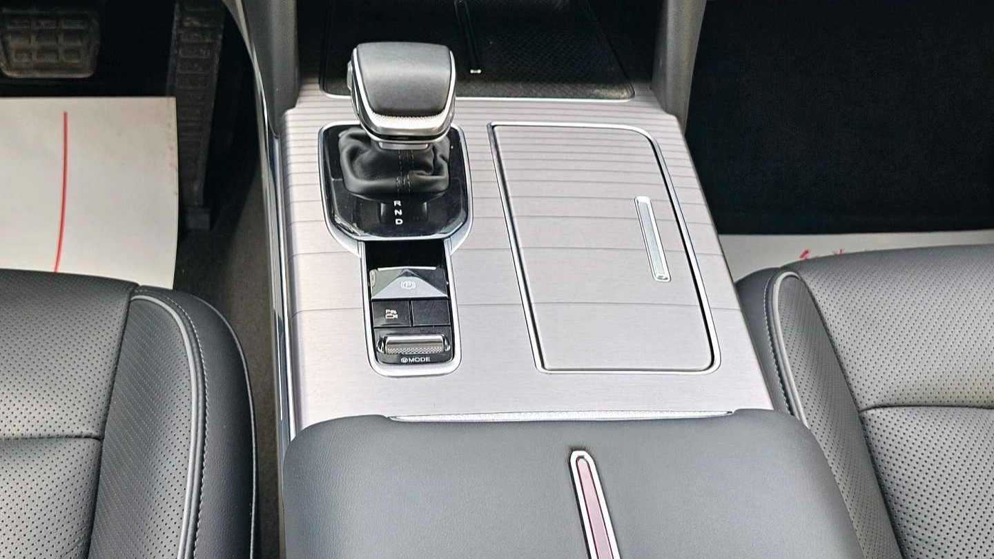 Hong Qi 2024 HS7 2.0T PHEV four-wheel drive Qichang Edition 6-seater