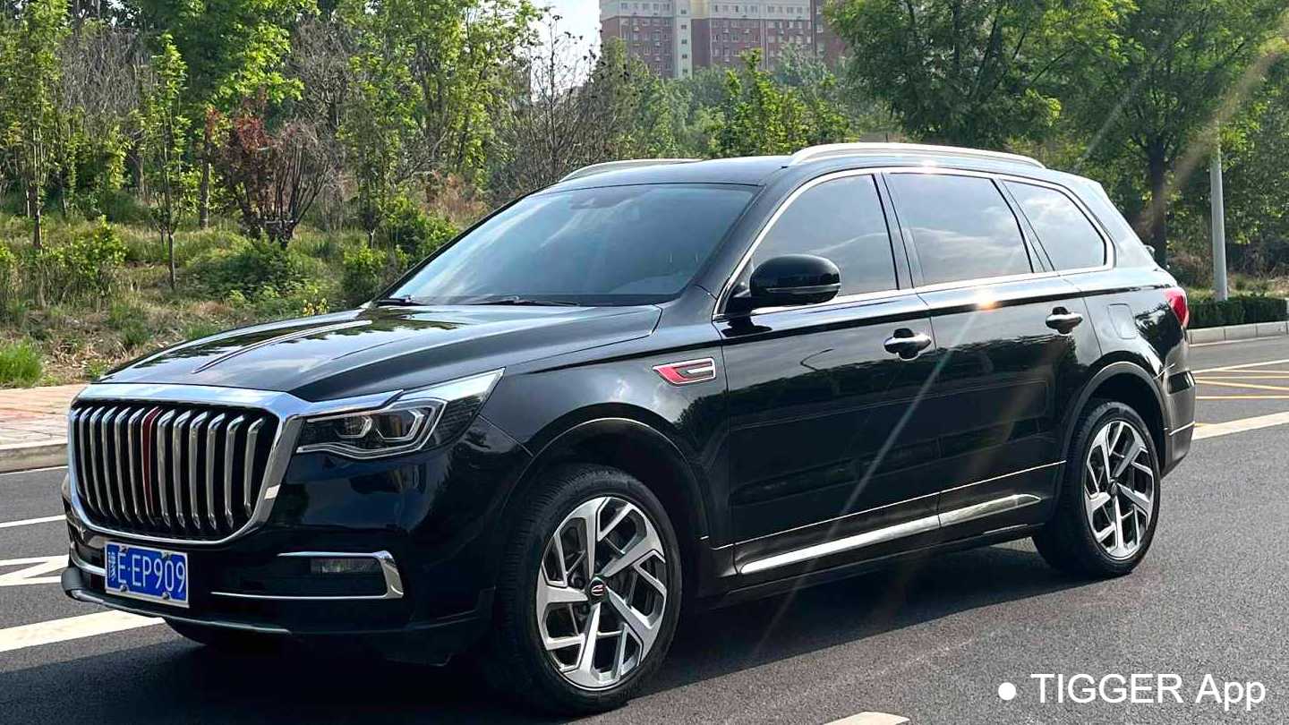 Hong Qi 2022 HS7 2.0T DCT 2WD Zhilian Flag Changban Five Seats