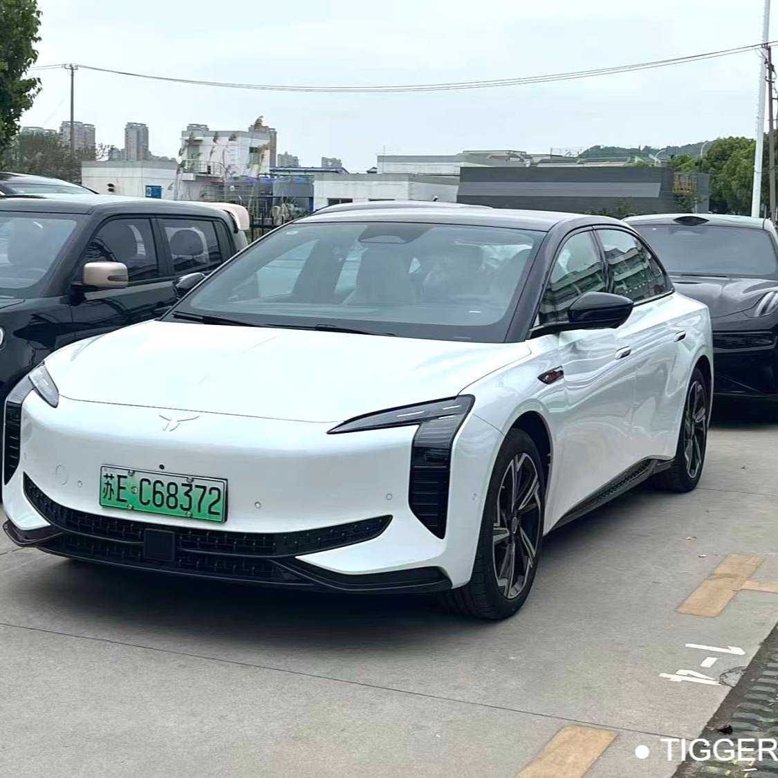 Hong Qi 2024 EH7 640 Pro+4WD version Used Car