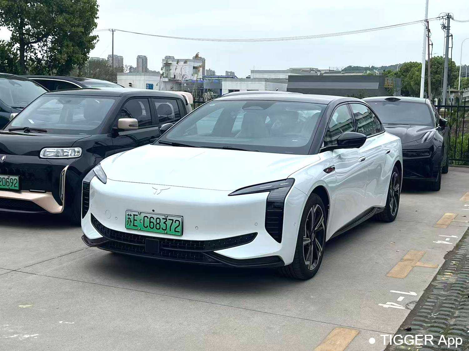 Used Hong Qi 2024 EH7 640 Pro+4WD version