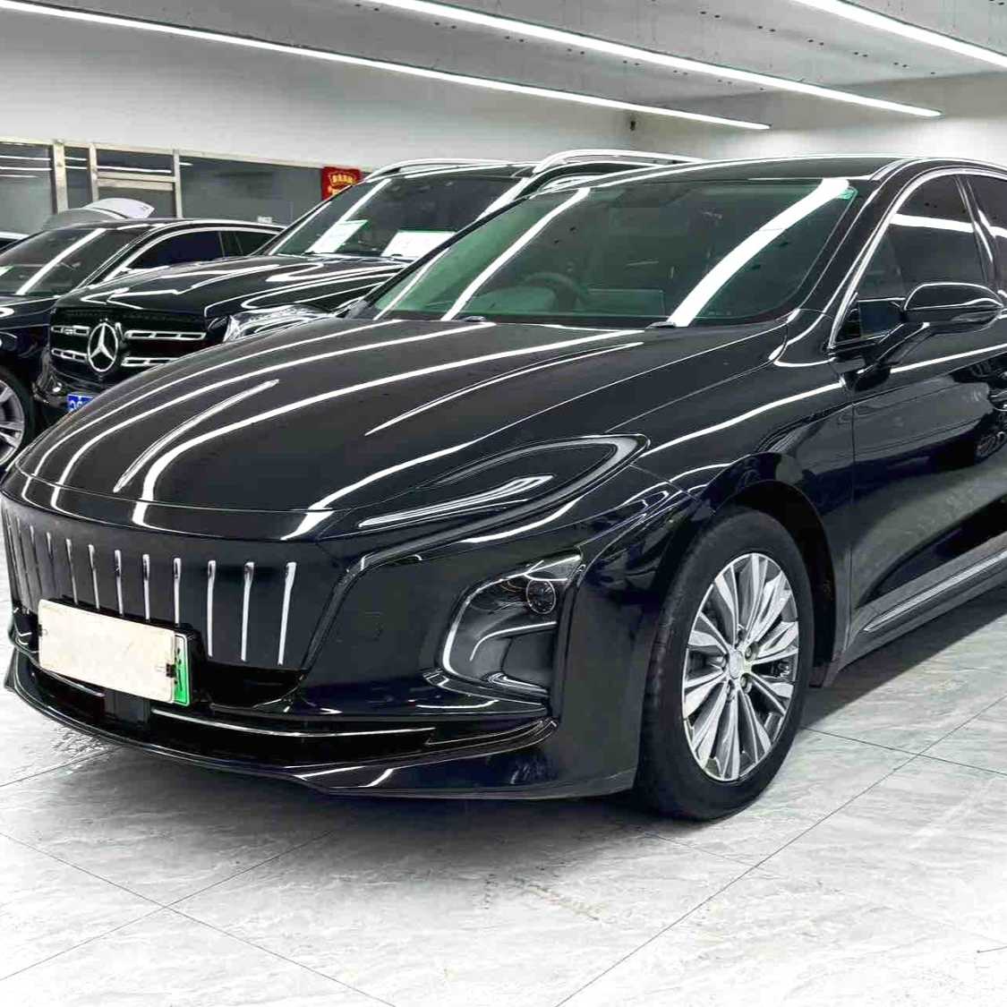 Hong Qi 2022 E-QM5 431km Charging Enjoyment Edition Used Car