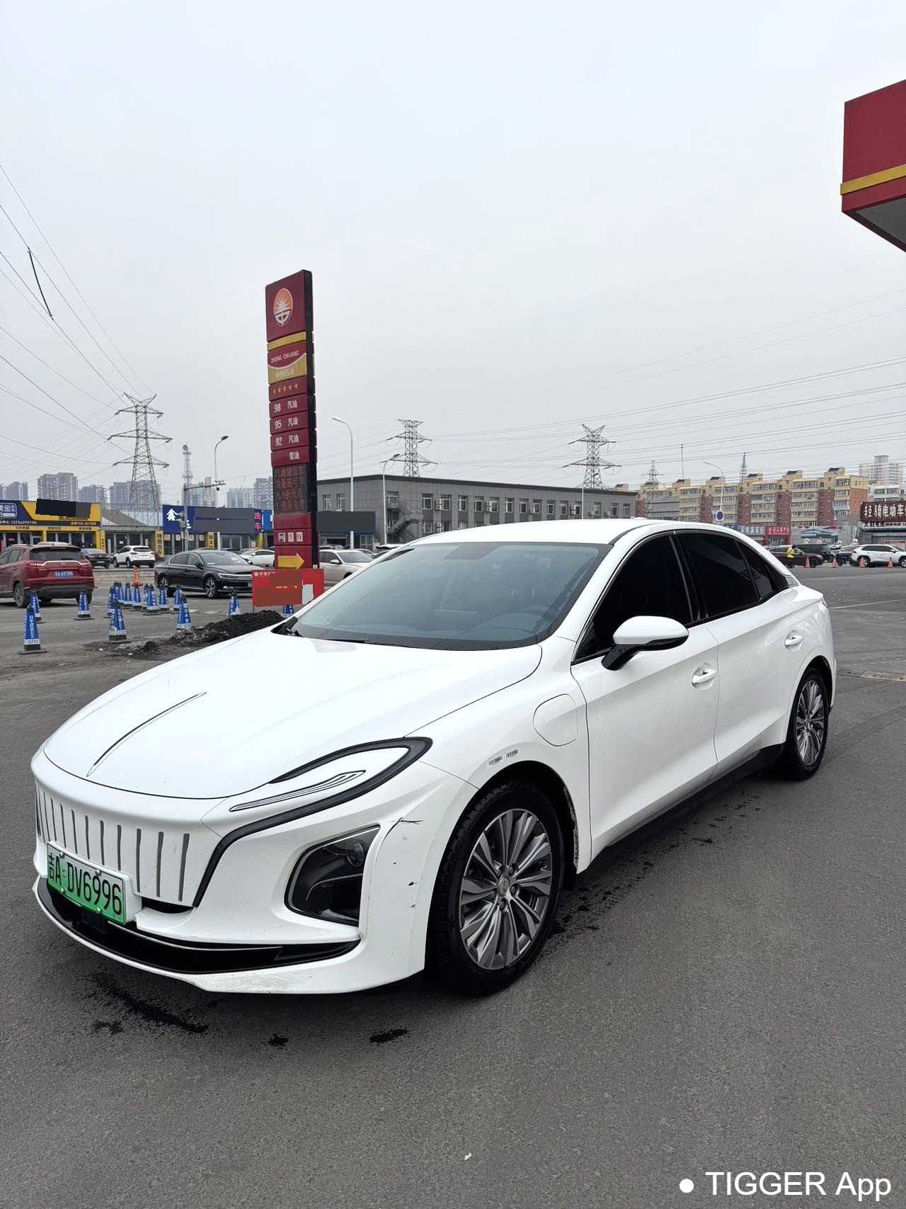 Used Hong Qi 2024 E-QM5 610km PLUS