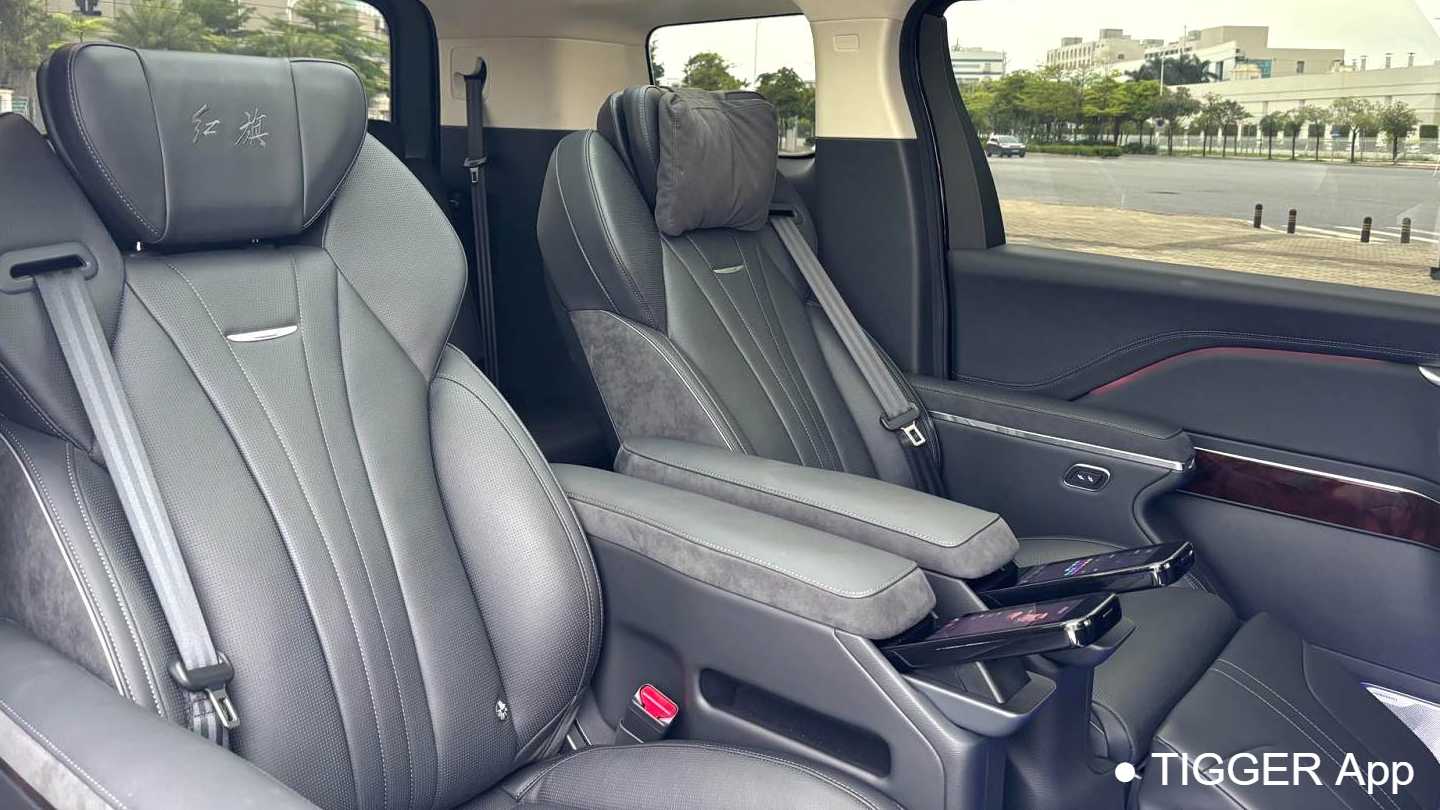 Hong Qi 2024 HQ9 2.0T 4WD Luxury Edition
